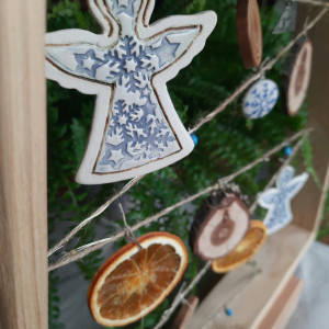 Drewniana choinka - niebieska