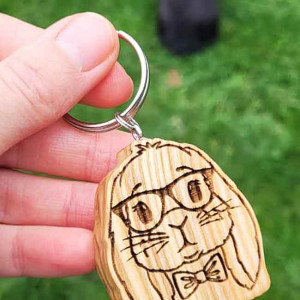 Drewniany brelok „Pan Królik”