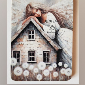 drewniany magnes - Anioł z domem 1