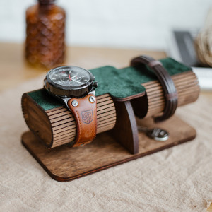 Drewniany organizer na zegarek ,stojak na zegarek