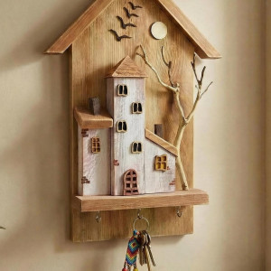 Drewniany wieszak – dekoracja ściany