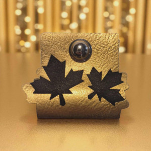 Duża metka  kraftowa z nitem 90/32 mm wszywka do rękodzieła liście