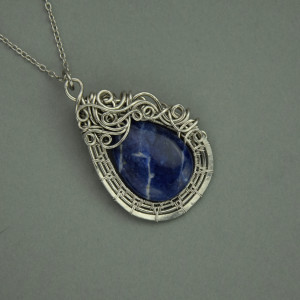Duży wisior sodalit wire wrapping unikatowy