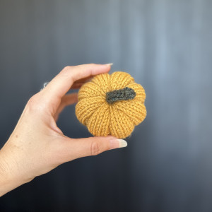 Dynia ozdobna handmade, rozmiar S, pomarańczowa - 1 szt.