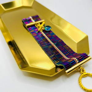 ELEGANCKA BRANSOLETKA, MIENIĄCA SIĘ RÓŻNYMI KOLORAMI :)