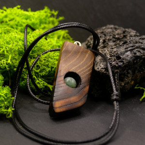 Elegancki autorski wisiorek „Akacjowa Zieleń” - agat,akacja,pirografia