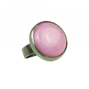 Elegancki pierścień z różowym jadeitem Alda a754