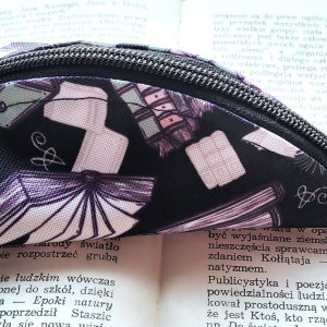 Etui na klucze: książki