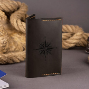 Etui na paszport z grawerem personalizowane skórzane handmade