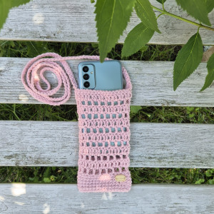 Etui na telefon, mini torebka wykonane na szydełku - róż