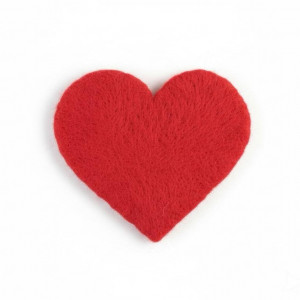 Filcowana podkładka pod kubek SERCE – rękodzieło z naturalnej wełny