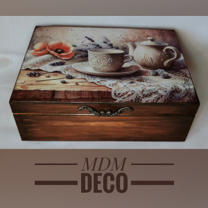 Herbaciarka, pudełko na herbatę, lawenda i maki