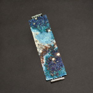 Ilúve - Monkey Head Nebula I, szeroka wyplatana bransoleta, beading