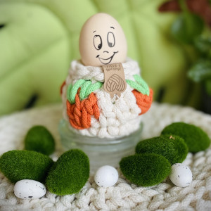 Jajecznik marchewkowy - uroczy koszyczek na jajko