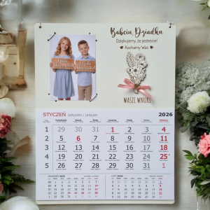 Kalendarz  na Dzień Babci i Dziadka – wyjątkowa pamiątka od wnuków
