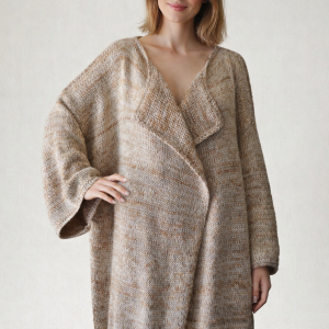 Kamelowo-złoty kardigan, wykonany z czystej bawełny i merino superwash