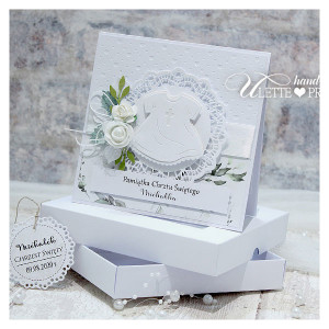 Kartka Chrzest Święty w pudełku - Szatka 01