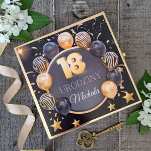 Kartka na 18 urodziny, drewniane pudełko-18U07