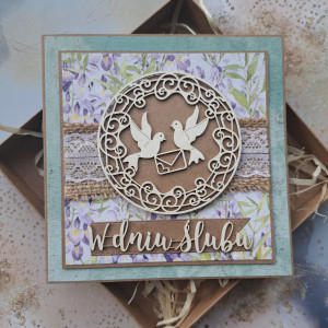 Kartka na ślub z gołąbkami (w pudełku)1