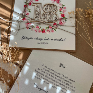 Kartka ręcznie robiona na 18 urodziny + piękne życzenia KU18-025