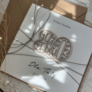 Kartka ręcznie robiona na 80 urodziny + piękne życzenia KU80-005