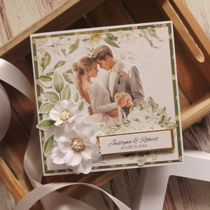 Kartka ślubna personalizowana w pudełku, biel i zieleń