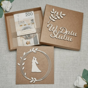Kartka ślubna PUDEŁKO NA PIENIĄDZE BOHO kraft drewniane dekory GW1W2