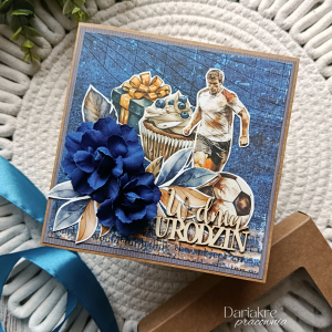 Kartka urodzinowa w pudełku, piłkarz, piłka nożna, w dniu urodzin, u22