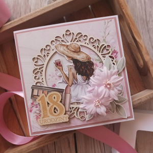 Kartka w pudełku, 18 urodziny, dziewczyna, różowa