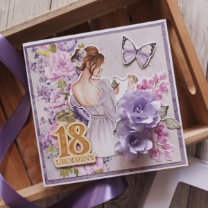Kartka w pudełku, 18 urodziny, osiemnastka, fioletowa