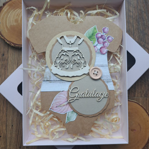 Kartka z okazji narodzin córeczki (w pudełku) 4