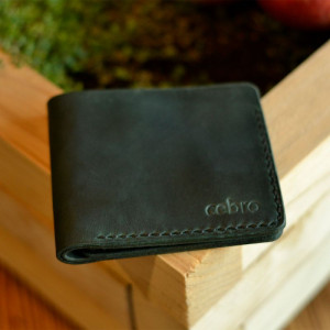 Klasyczny skórzany ciemnozielony portfel Handmade