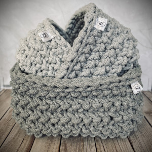 „Kojący ład” zestaw koszy szydełkowych do organizacji przestrzeni