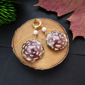 Kolczyki „antyczne muchomory”– kapelusze z pudrową perłą