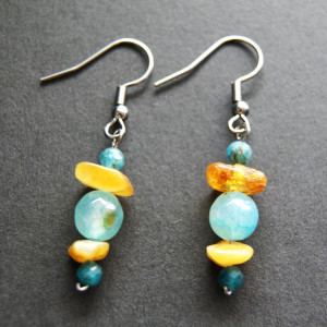 Kolczyki bursztyn, jadeit, stal chirurgiczna