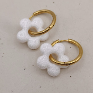 KOLCZYKI PERŁOWE KWIATKI