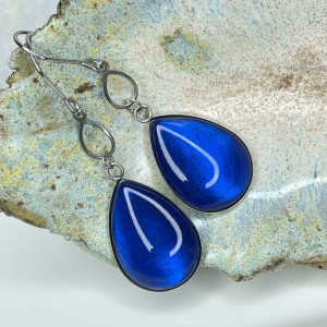 Kolczyki perłowe z kobaltowymi kroplami Ayliz e38/12