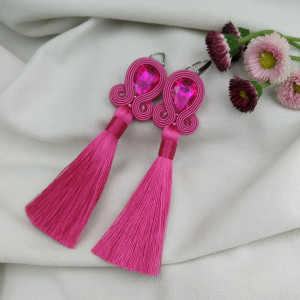 Kolczyki sutasz chwosty różowe fuksja