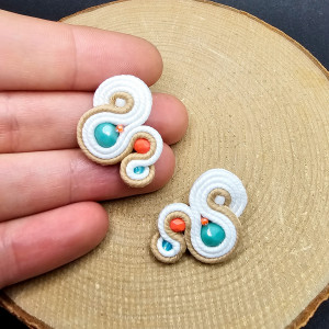 Kolczyki sutasz sztyfty 2