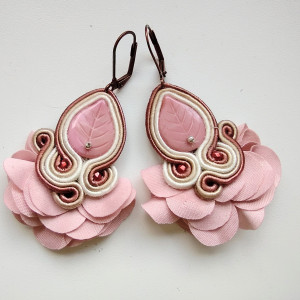 Kolczyki sutaszowe Nude Flowers