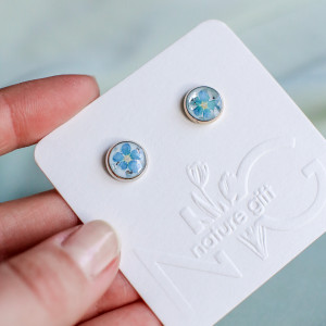 Kolczyki sztyfty z niezapominajkami 04