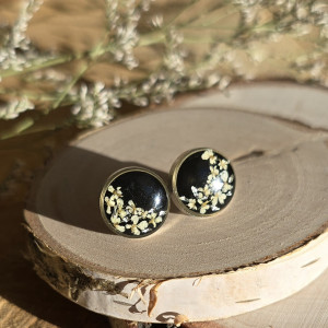 Kolczyki wkrętki prawdziwe kwiaty czarne