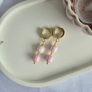 Kolczyki z różową muszlą