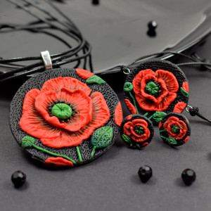 Komplet biżuterii Czerwone maki kolczyki, naszyjnik i bransoletka