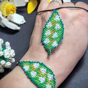 Komplet biżuterii koralikowej "Wiosenne Konwalie" Prezent dla Niej