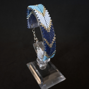 Koralikowa Bransoletka "Silver-Blue Chevron"