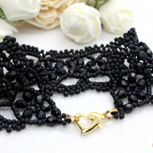 koronkowa bransoletka z czarnym kwarcem