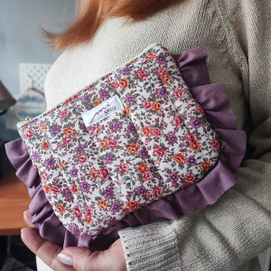 Kosmetyczka kwiatowa różowa