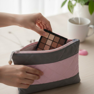 Kosmetyczka organizer z serii Laura Pink Gray KW09