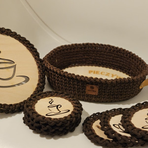 Koszyki użytkowe na chleb , sztućce, szkatułki